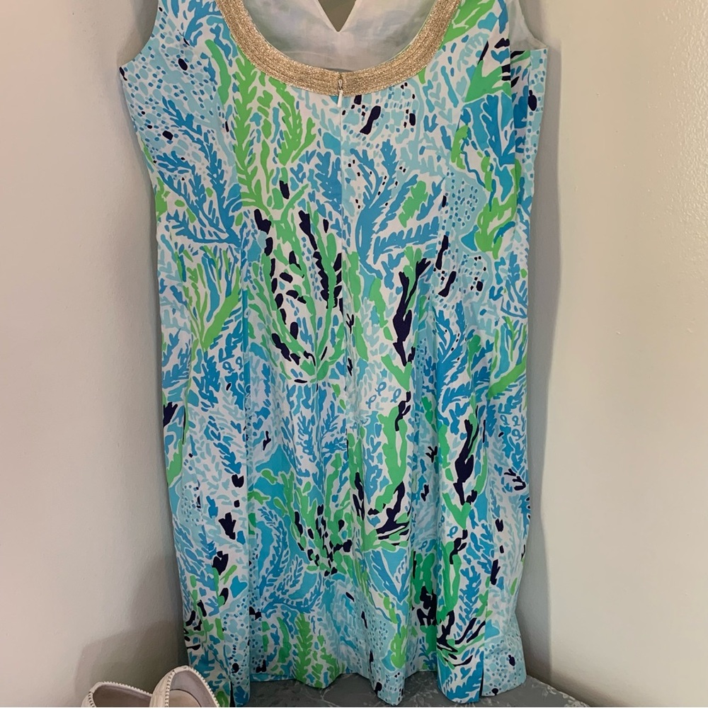 Lilly Pulitzer Janice Shift Dress - Size 2 - Picture 6 of 10
